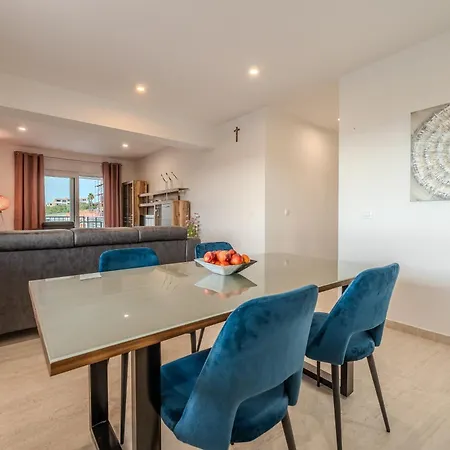 Apartment Nuvola *